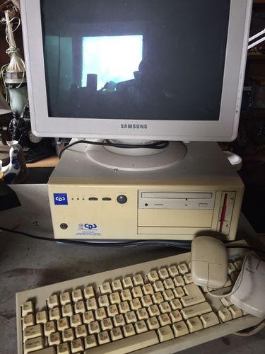 Компьютеры  старые 