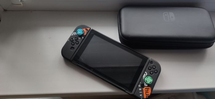 Nintendo Switch v2--600р