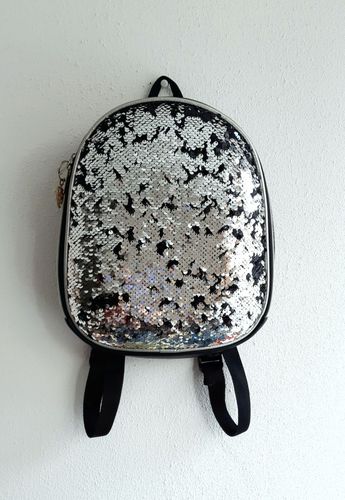 Рюкзак для девочки с пайетками (серебро/чёрный) 