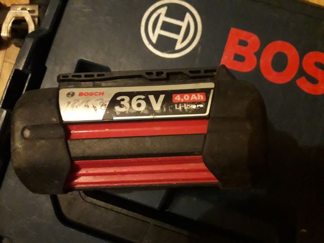 Аккумуляторная батарея Bosch 36v
