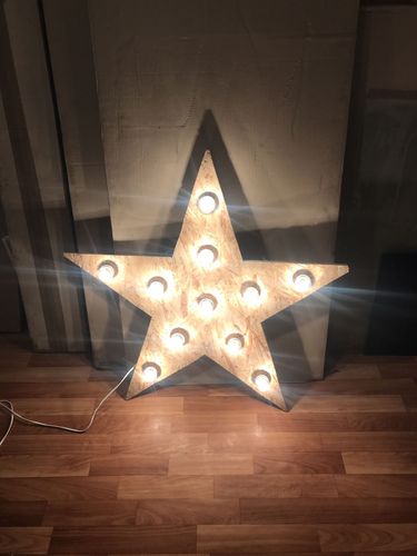 Светящаяся декоративная звезда