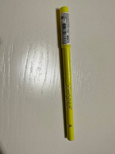 Новый карандаш для век с неоновым эффектом
