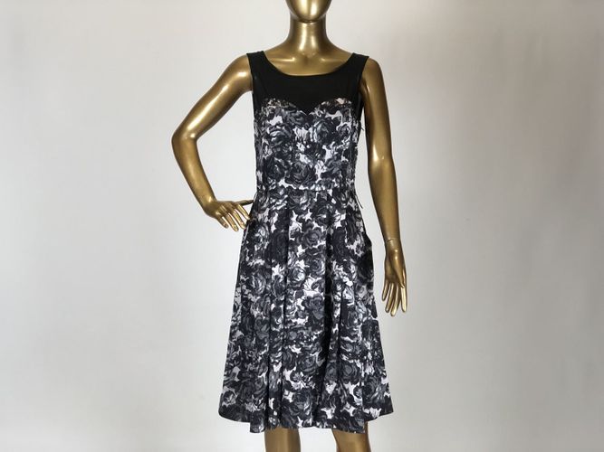 Платье H&M. 44 размер