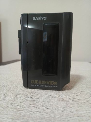 Диктофон кассетный Sanyo m 1019