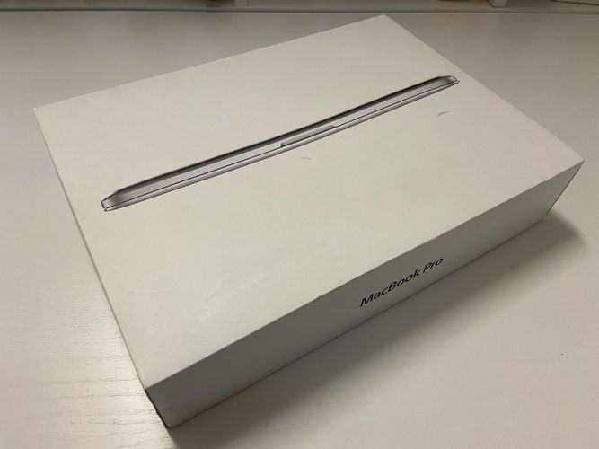 Apple MacBook (коробка) 