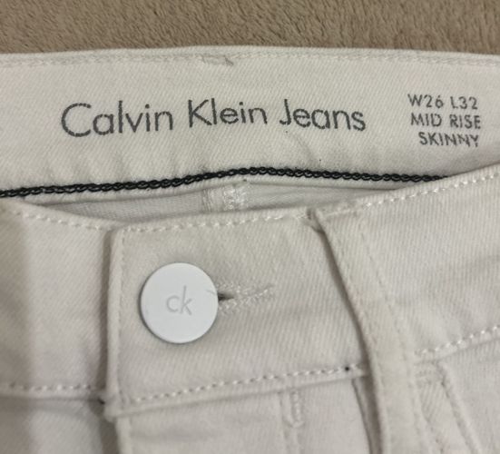 Ориг джинсы Calvin Klein 42/44р-р 25руб