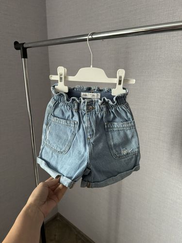 Новые шорты Zara 3-4 (104 см)