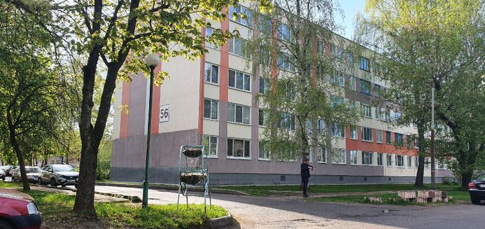 Двухкомнатная квартира на Днепровском б-ре,56