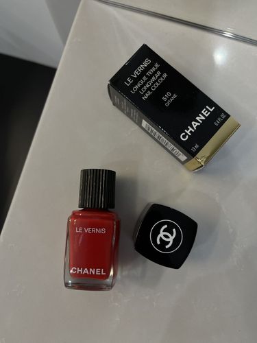 Лак для ногтей Chanel