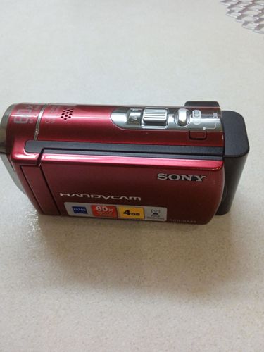 Видеокамера Sony dcr-sx44E