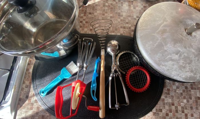 Посуда, кухонные инструменты