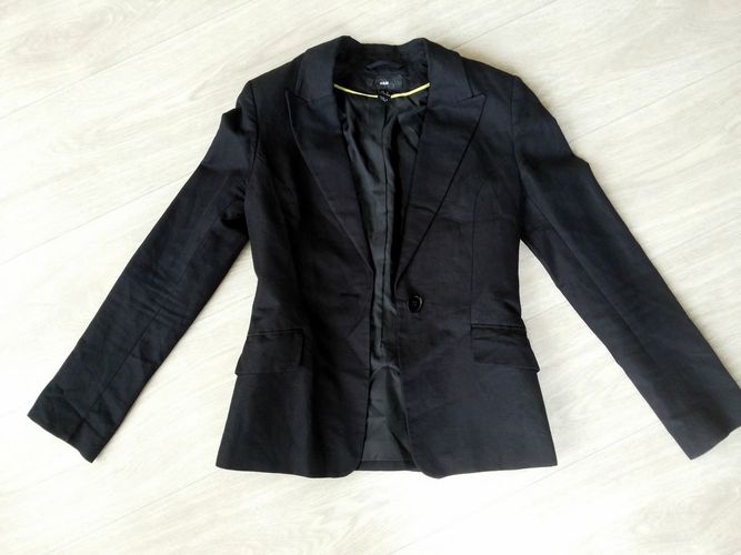 Черный пиджак от H&M 42 размер