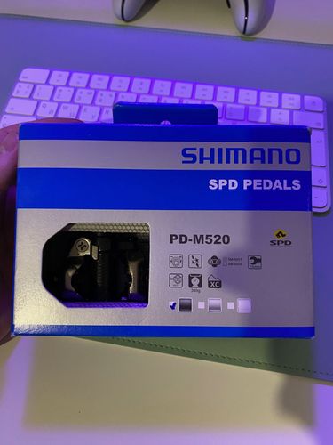 Контактные педали Shimano M520