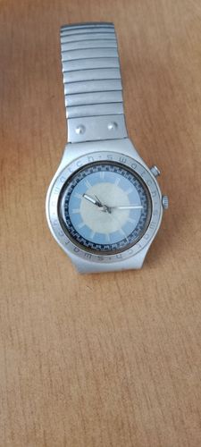 Часы наручные швейцарские 