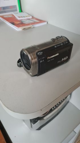 Видеокамера Panasonic HDC-TM60. Full HD камера