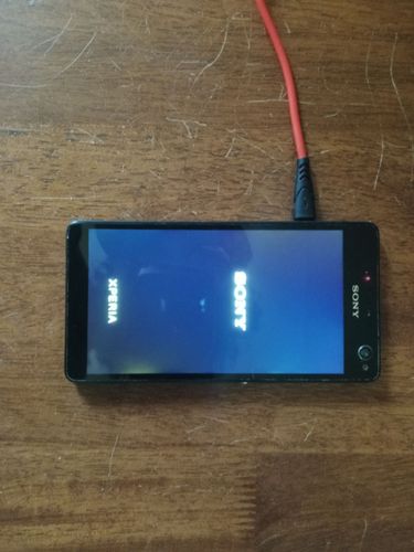 Телефон Sony Xperia C4 black(E5303)