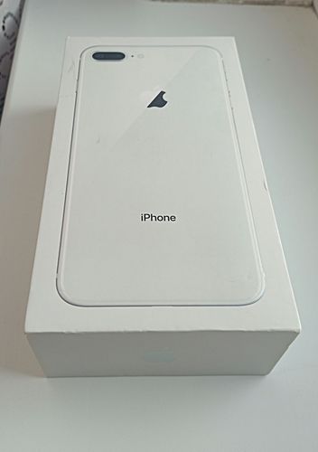 Коробка из под IPhone 8 plus silver.