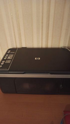  Принтер HP Deskjet F4100