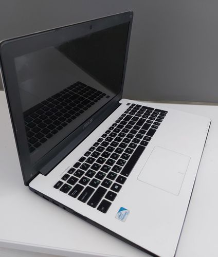 Ноутбук ASUS-X502C Intel Celeron / 4gb / HDD 500gb 