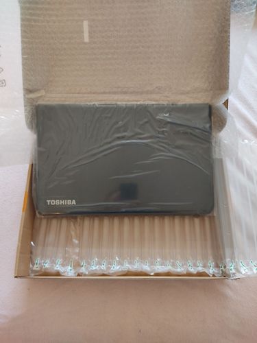 Крышка ЖК экрана Toshiba C50 .