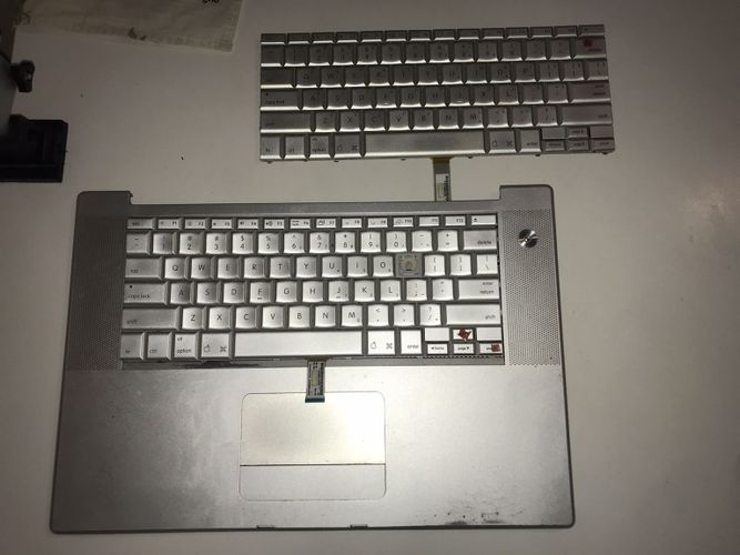 топкейс и клавиатура для macbook pro 15'' 17''
