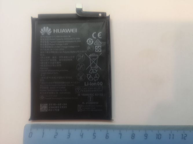 Huawei P20 Pro  аккумулятор