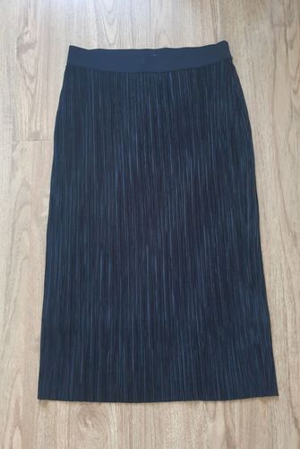 Новая плиссированная юбка kappahl размер s( 42-44)