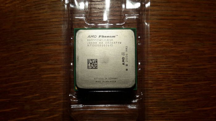 Процессоры AMD Phenom X4 9550, 945, X6 1055T