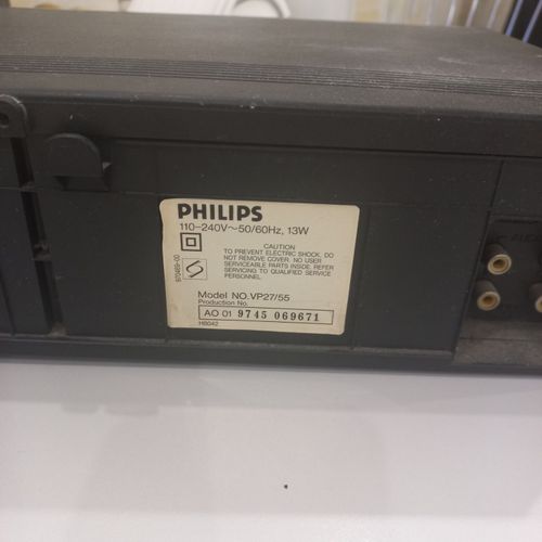 Видеомагнитофон Philips VP 27/55