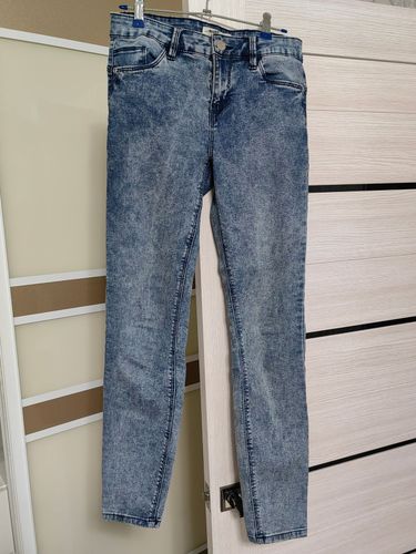 Новые джинсы, маркировка 25 (р 42-44)