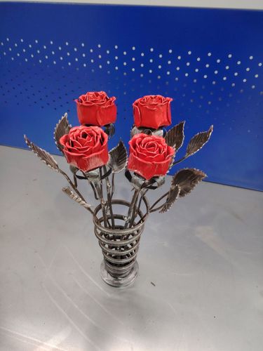 Кованные розы 