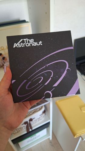 Альбом Джина астронавт бтс bts
