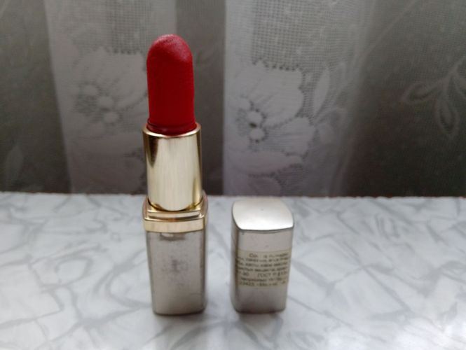 Помада КРАСНАЯ Ruby Rose Deluxe lipstick, тон 25