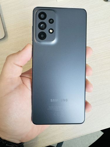 Samsung galaxy A73 5G 256 gb как новый