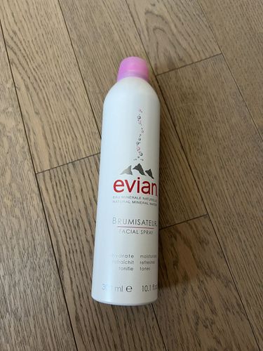 Термальная вода Evian 