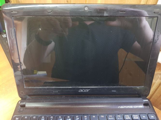 Ноутбук Acer D270