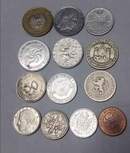 Монеты разных стран и народов 